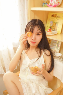 年轻的阿姨在线看